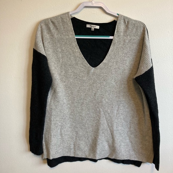 Madewell gray and black sweater - Picture 1 of 4